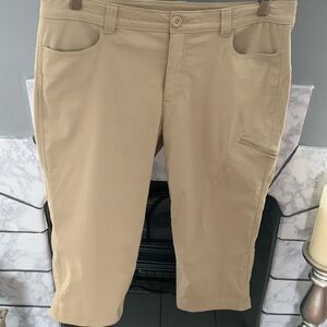 Eddie Bauer women’s capri pants size 14